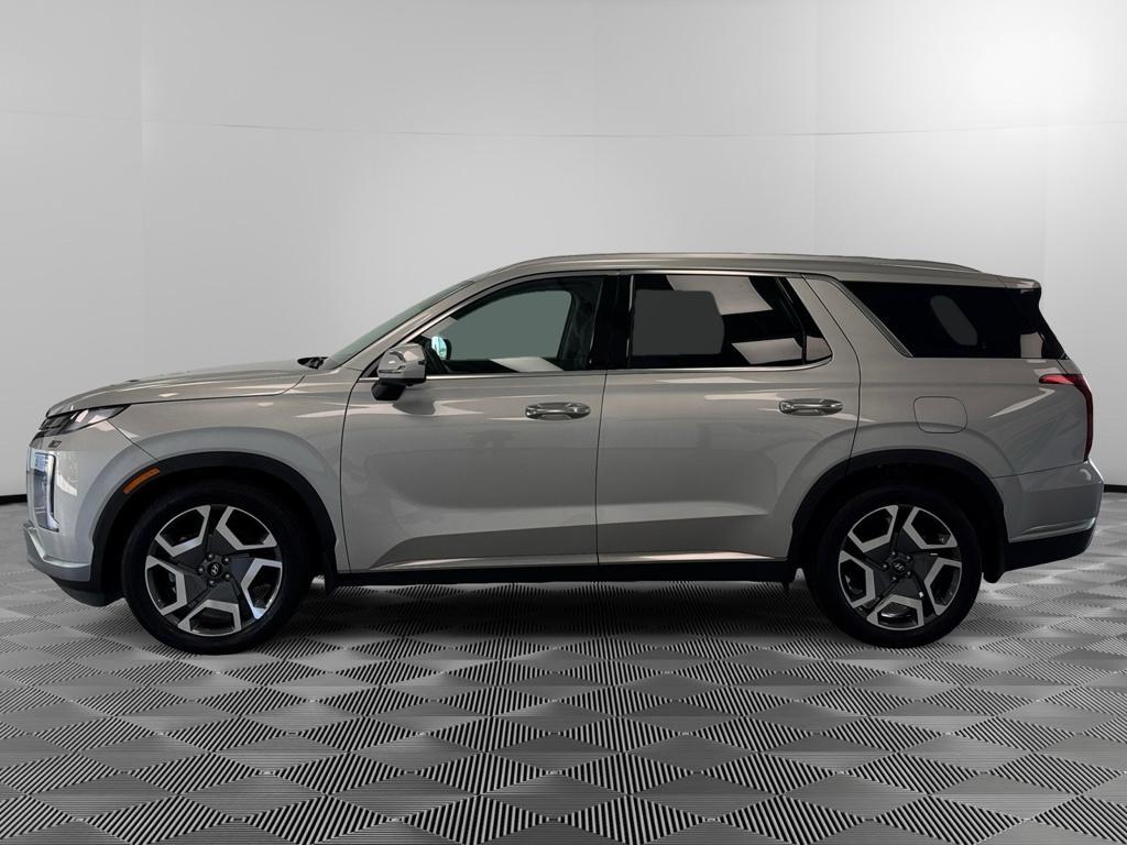 used 2024 Hyundai Palisade car, priced at $40,495