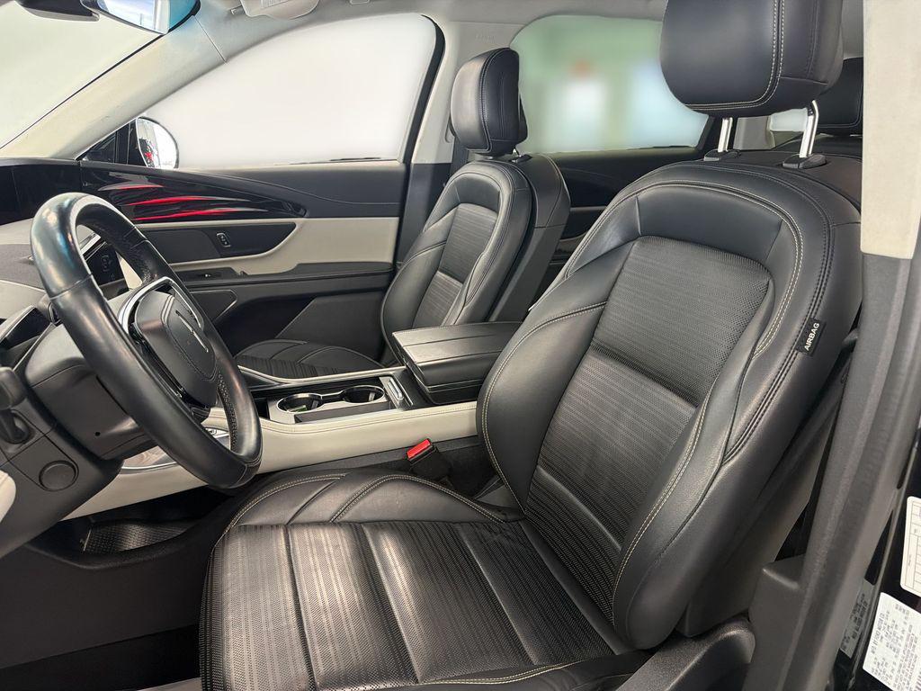 used 2024 Lincoln Nautilus car, priced at $45,995