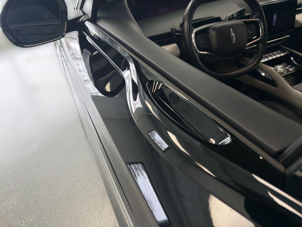 used 2024 Lincoln Nautilus car, priced at $45,995