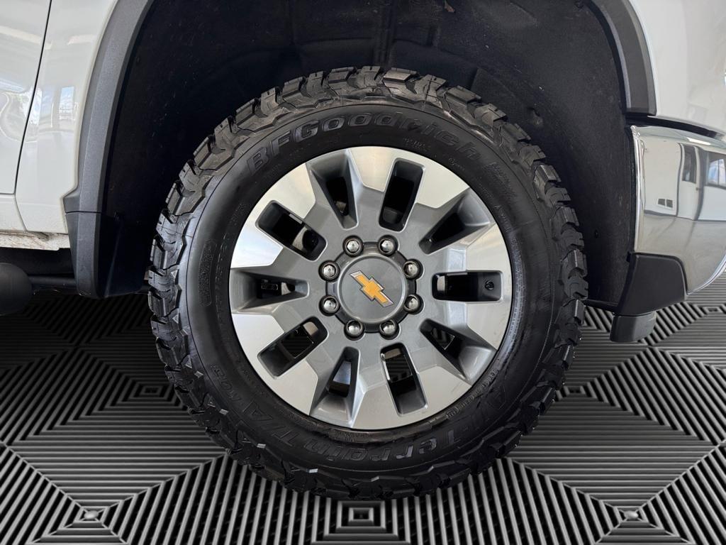 used 2025 Chevrolet Silverado 2500 car, priced at $55,495