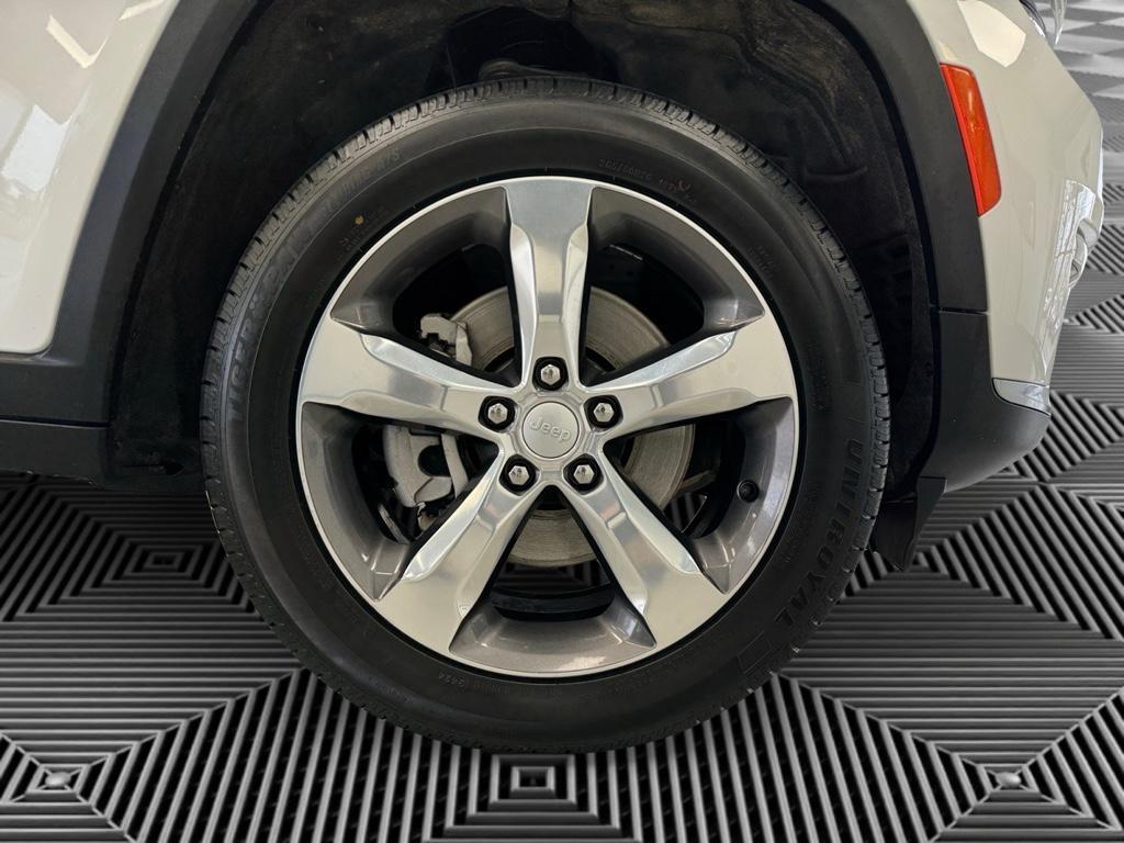 used 2021 Jeep Grand Cherokee L car, priced at $25,995