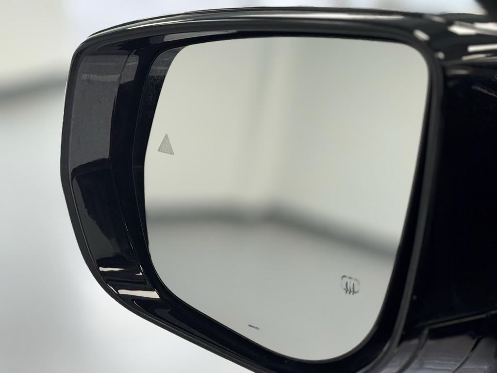 used 2021 Jeep Grand Cherokee L car, priced at $25,995