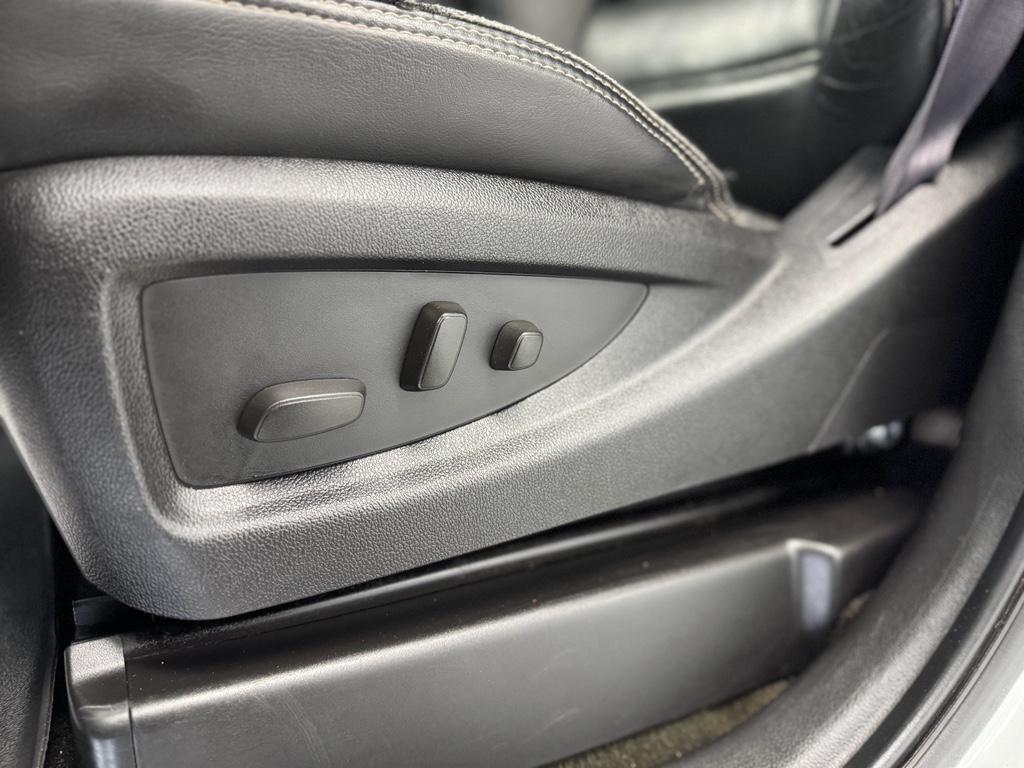 used 2015 GMC Sierra 2500 car, priced at $38,995