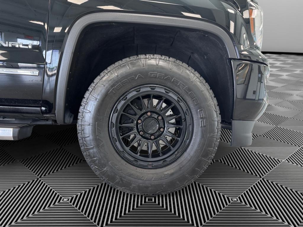 used 2017 GMC Sierra 1500 car, priced at $33,995