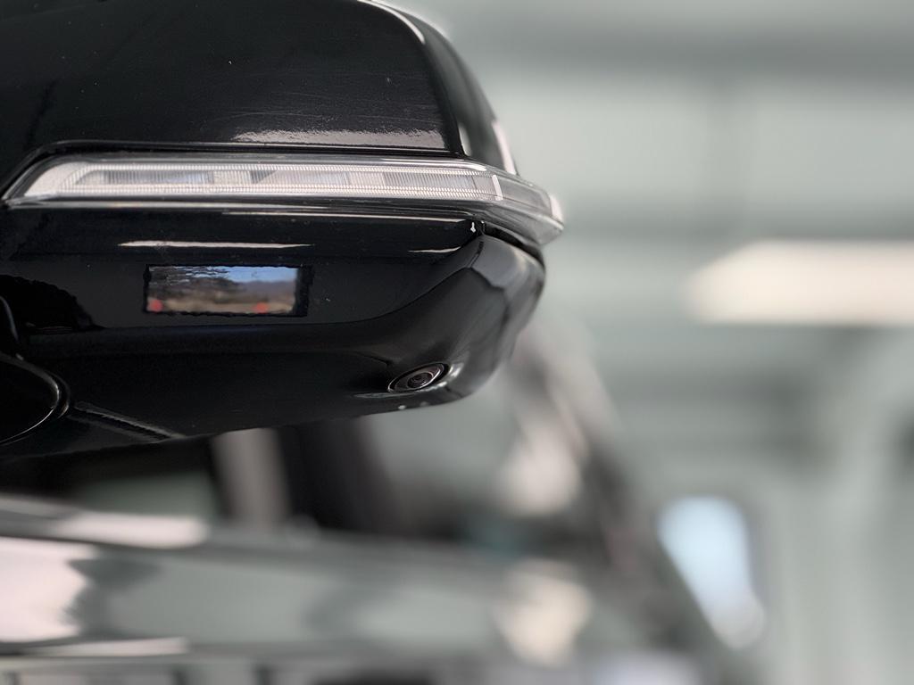 used 2020 Chevrolet Traverse car, priced at $26,495