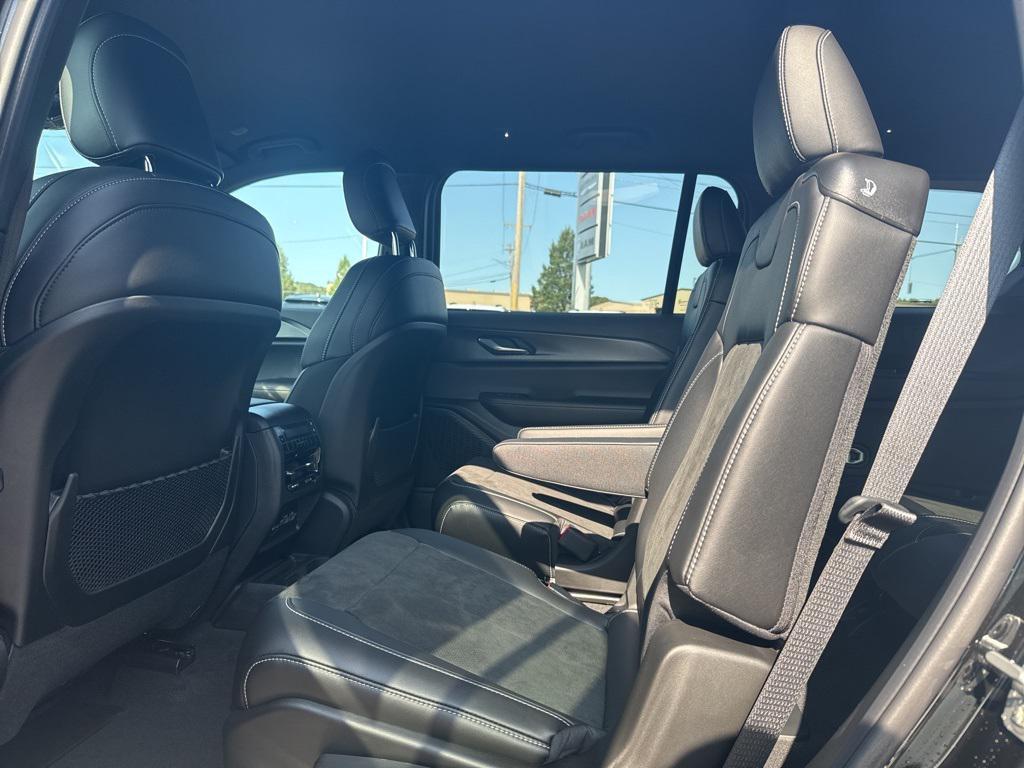 new 2025 Jeep Grand Cherokee L car, priced at $48,008