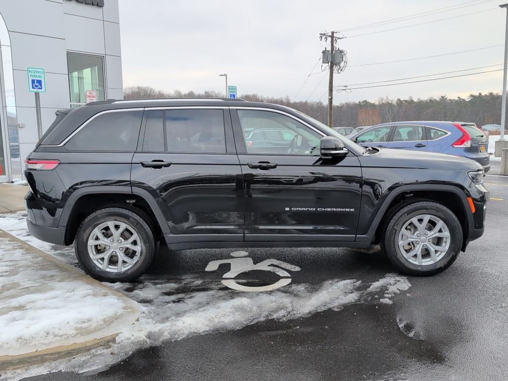 used 2023 Jeep Grand Cherokee car, priced at $30,600