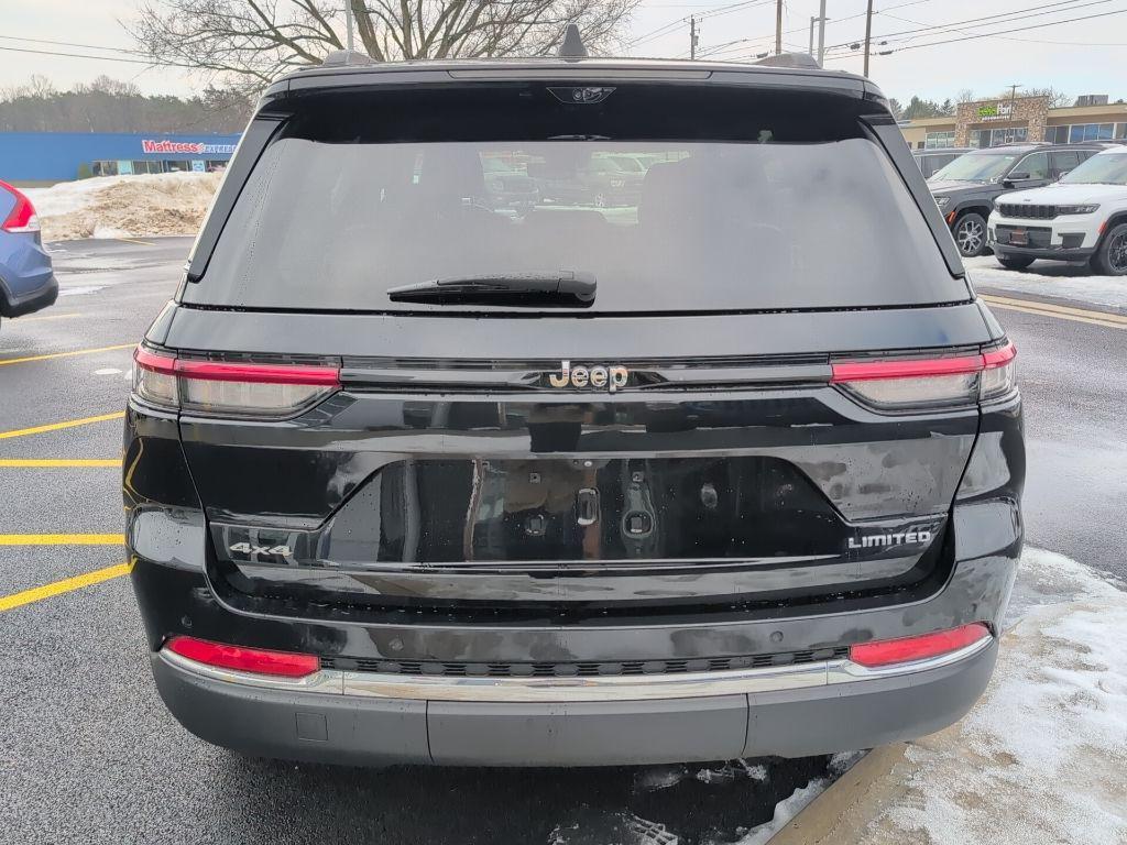 used 2023 Jeep Grand Cherokee car, priced at $30,000