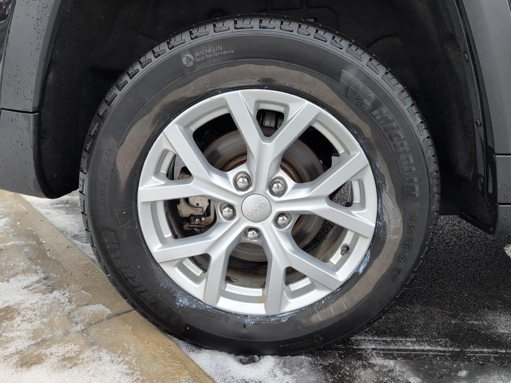 used 2023 Jeep Grand Cherokee car, priced at $30,600