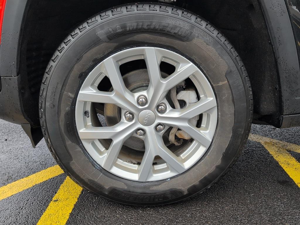 used 2023 Jeep Grand Cherokee car, priced at $30,600