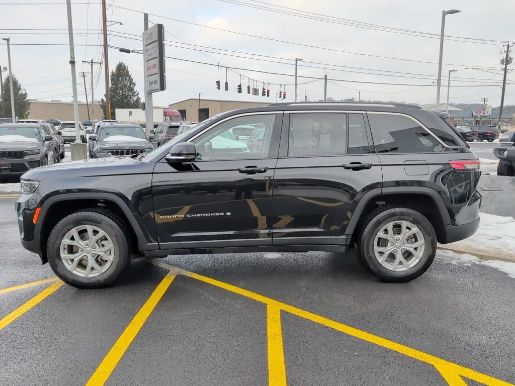 used 2023 Jeep Grand Cherokee car, priced at $30,600