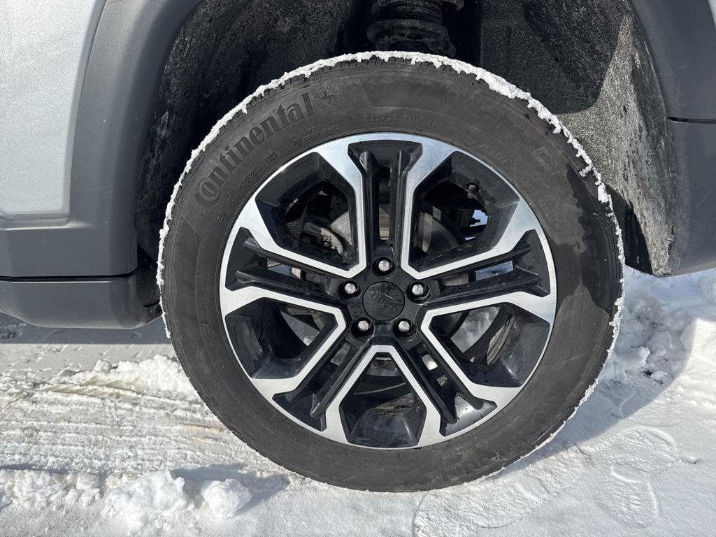 used 2023 Jeep Compass car, priced at $25,300