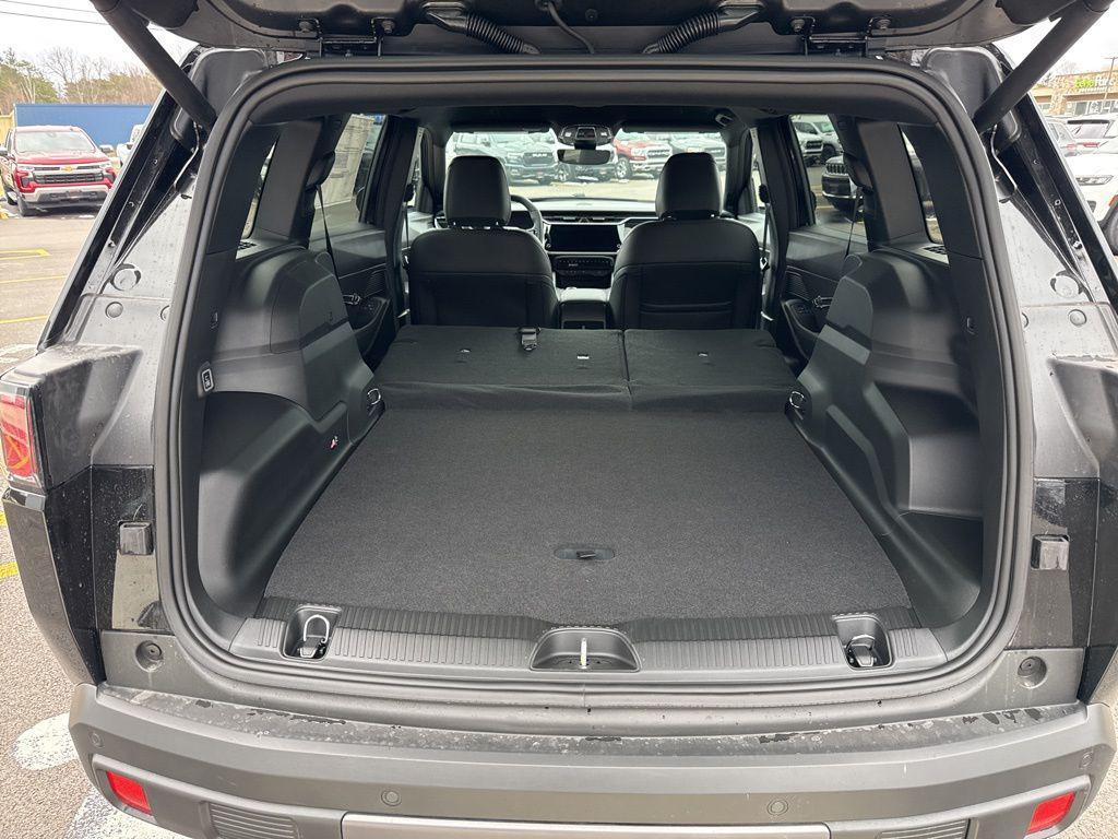 new 2026 Jeep Cherokee car, priced at $41,956