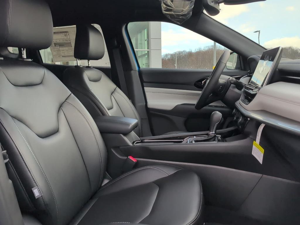 new 2026 Jeep Compass car, priced at $34,605