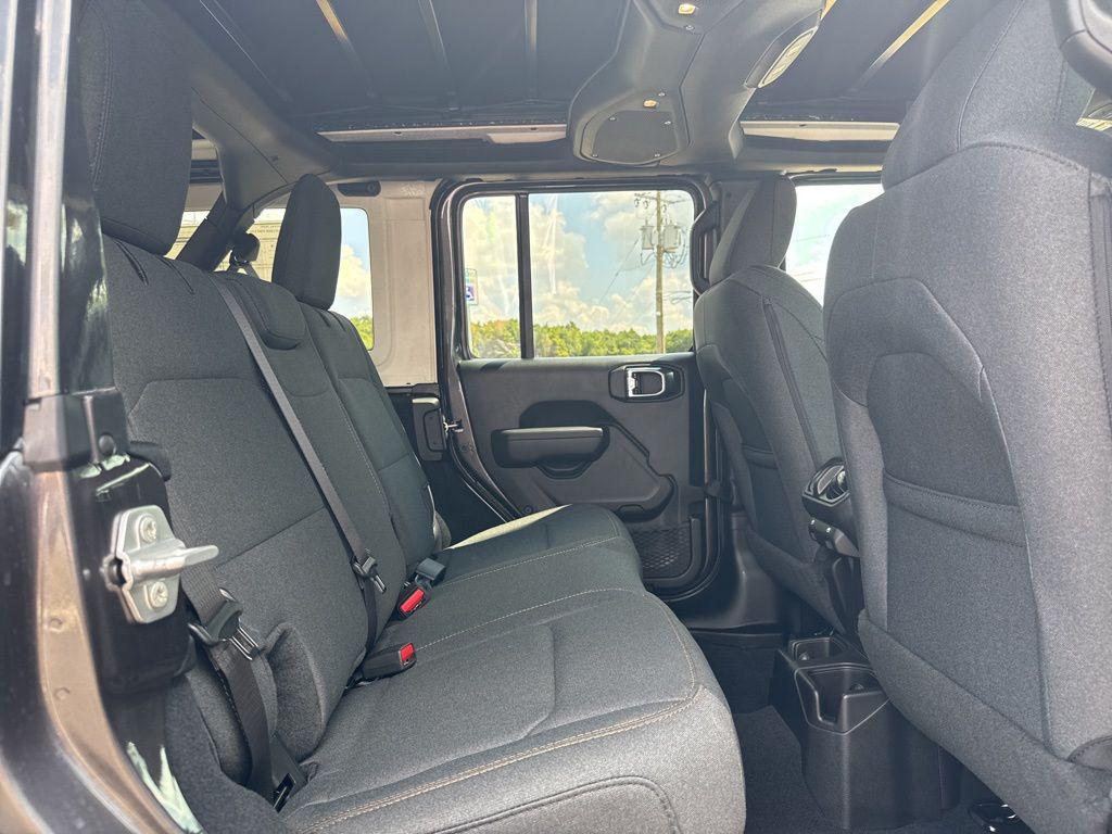 new 2025 Jeep Wrangler car, priced at $52,699