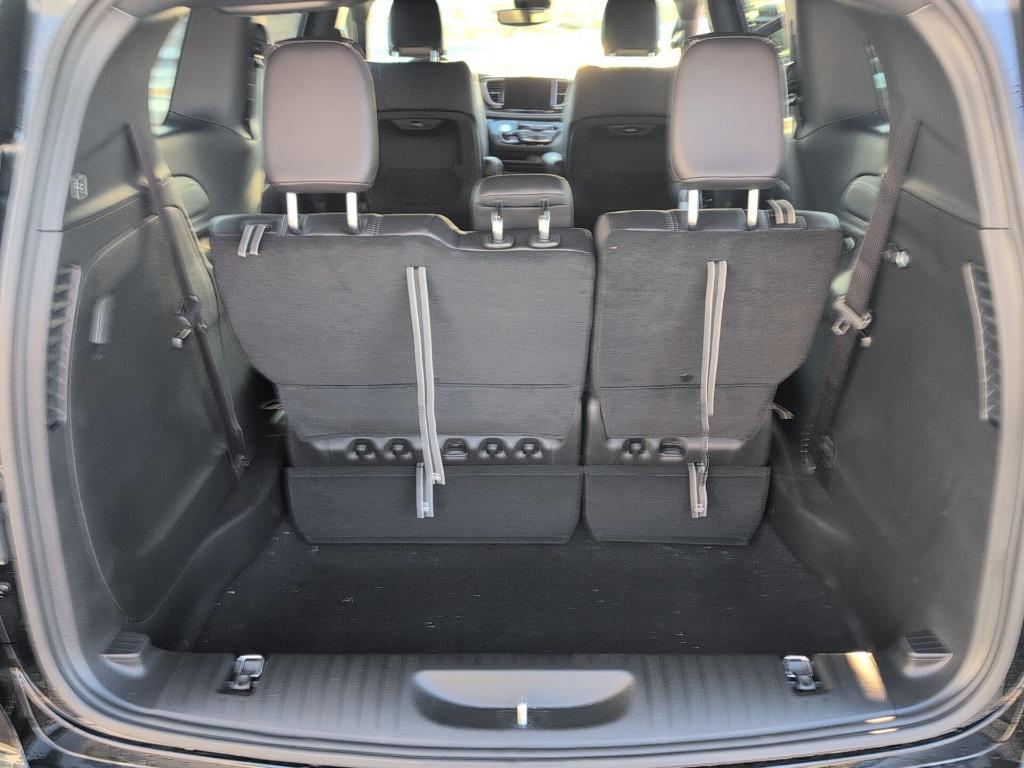 new 2026 Chrysler Pacifica car, priced at $45,785