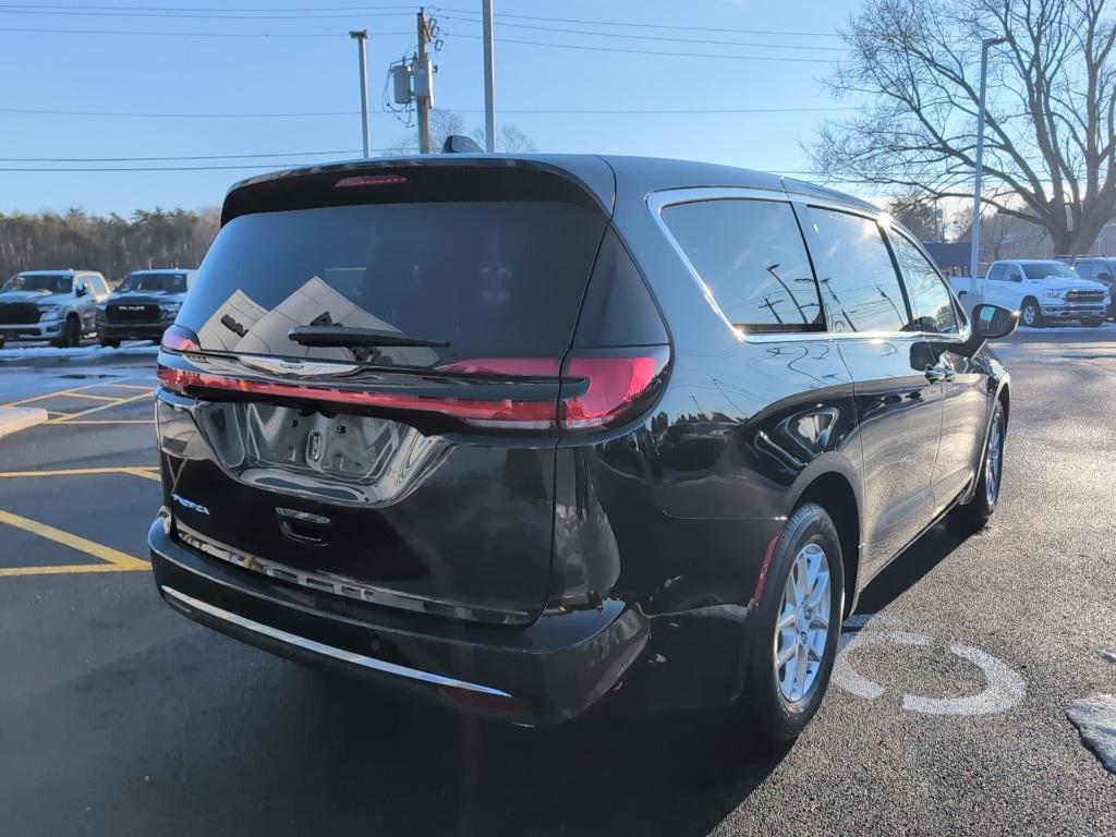 new 2026 Chrysler Pacifica car, priced at $45,785