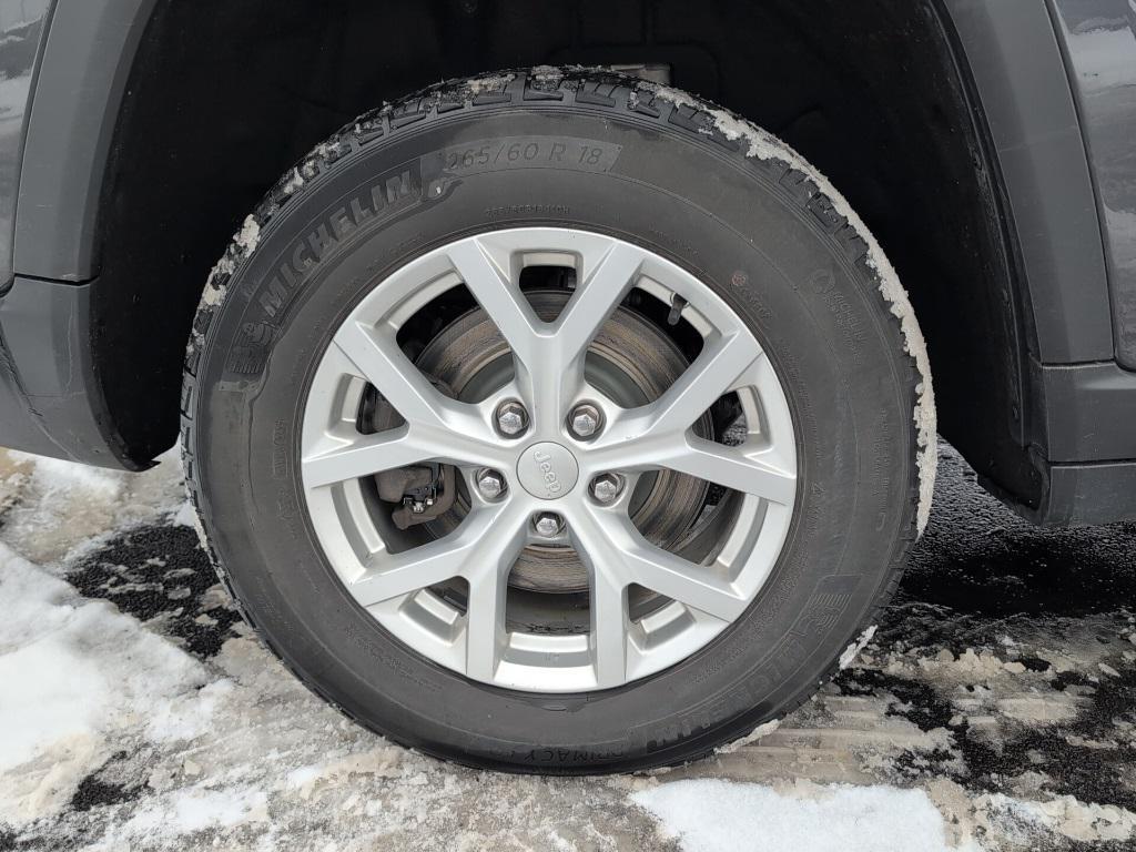 used 2023 Jeep Grand Cherokee L car, priced at $34,500