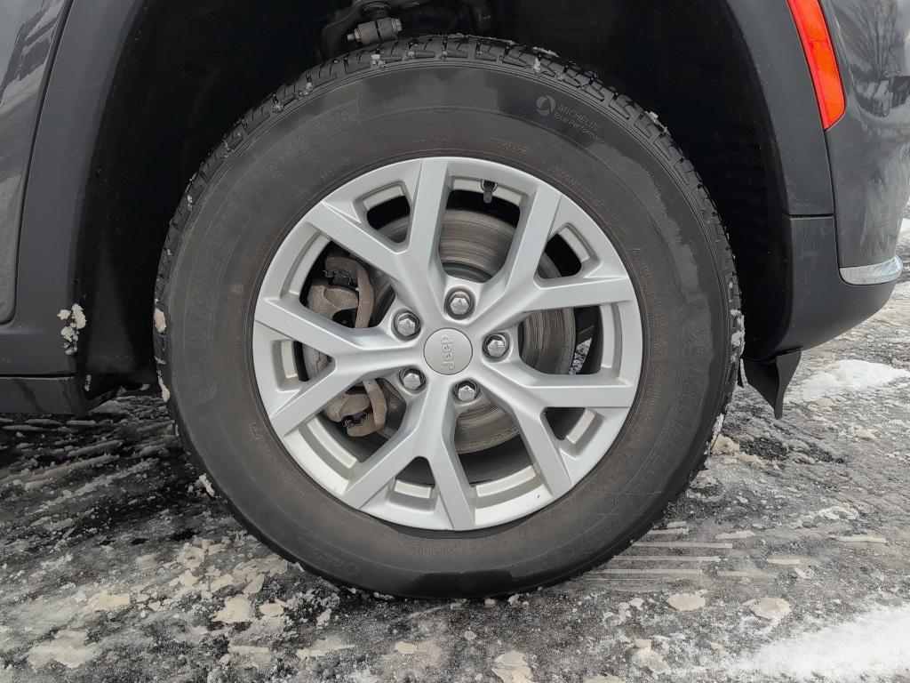 used 2023 Jeep Grand Cherokee L car, priced at $34,500