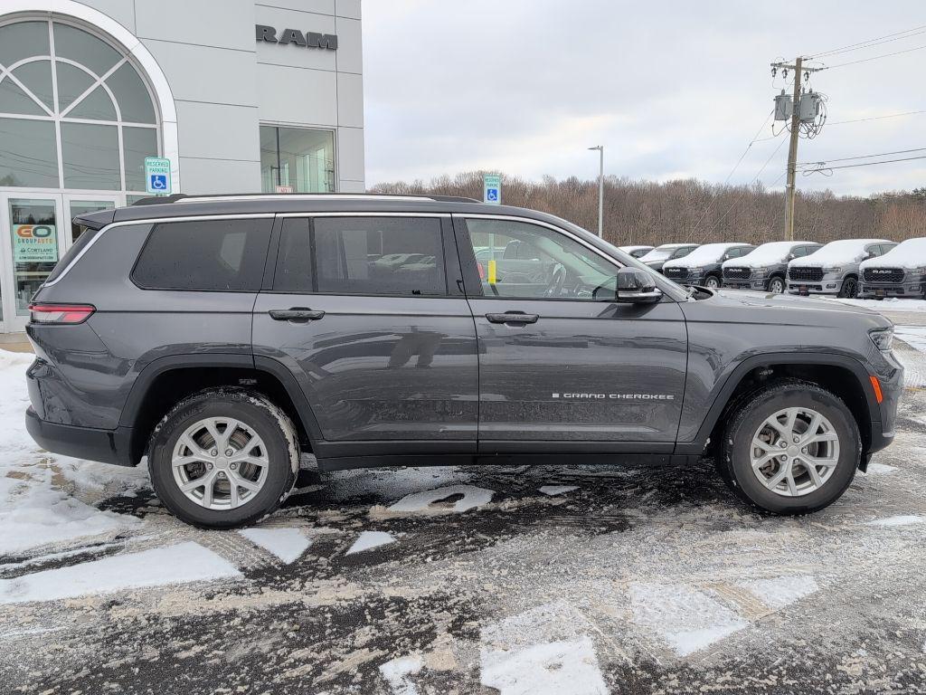 used 2023 Jeep Grand Cherokee L car, priced at $33,400