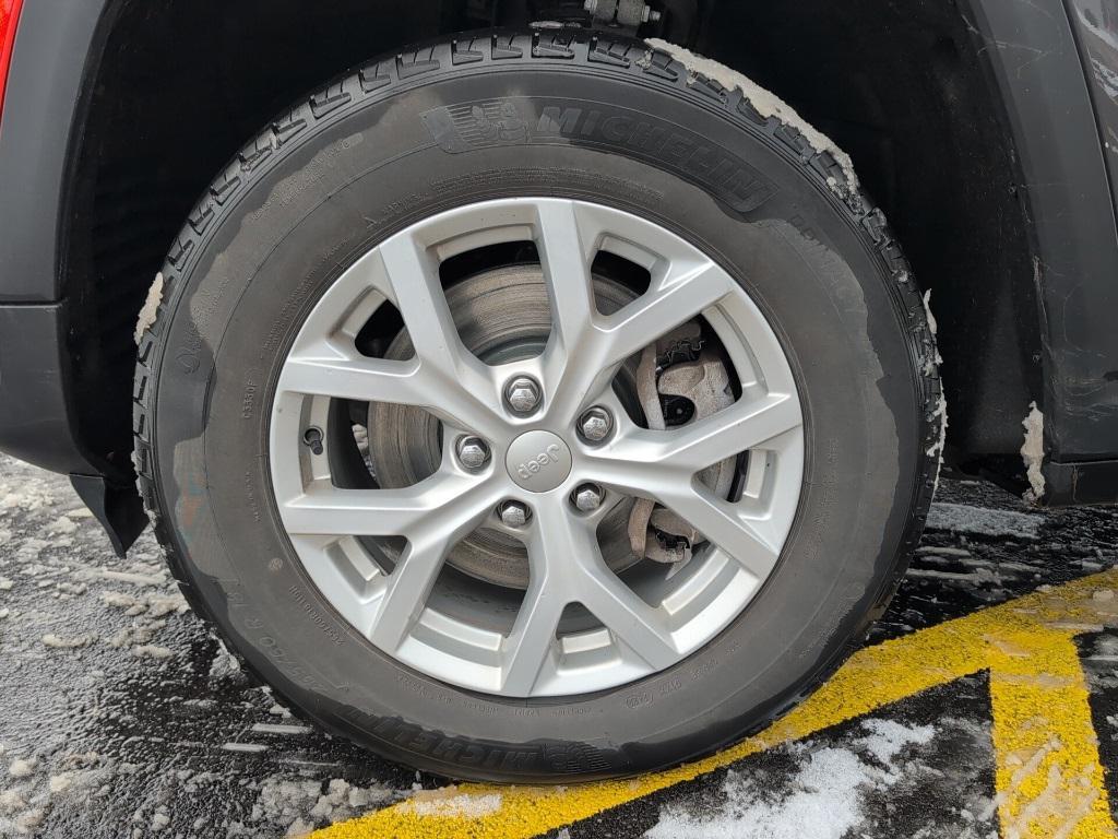 used 2023 Jeep Grand Cherokee L car, priced at $34,500