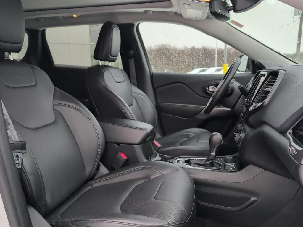 used 2021 Jeep Cherokee car, priced at $21,700