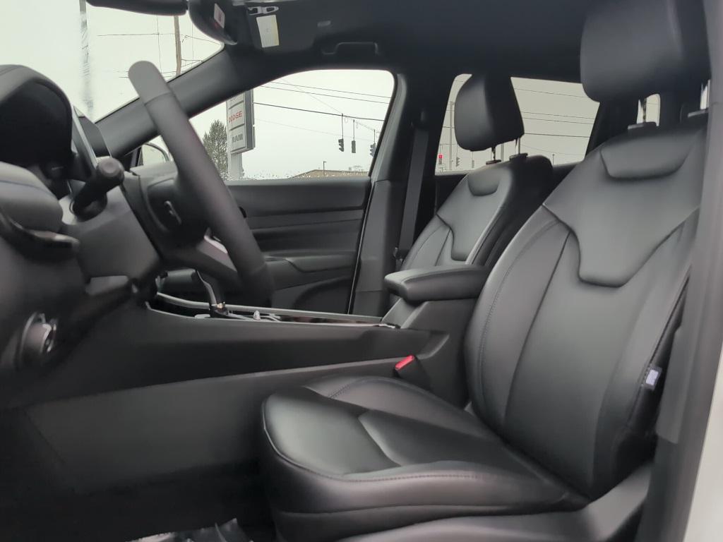 new 2026 Jeep Compass car, priced at $36,880