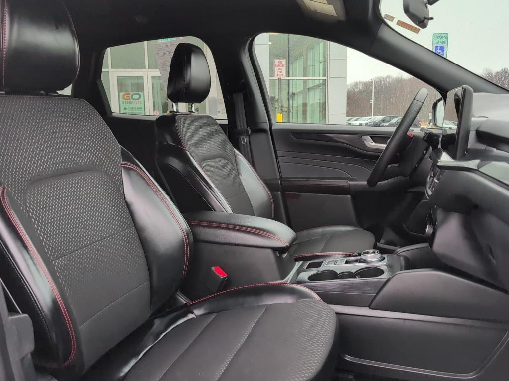 used 2025 Ford Escape car, priced at $28,600