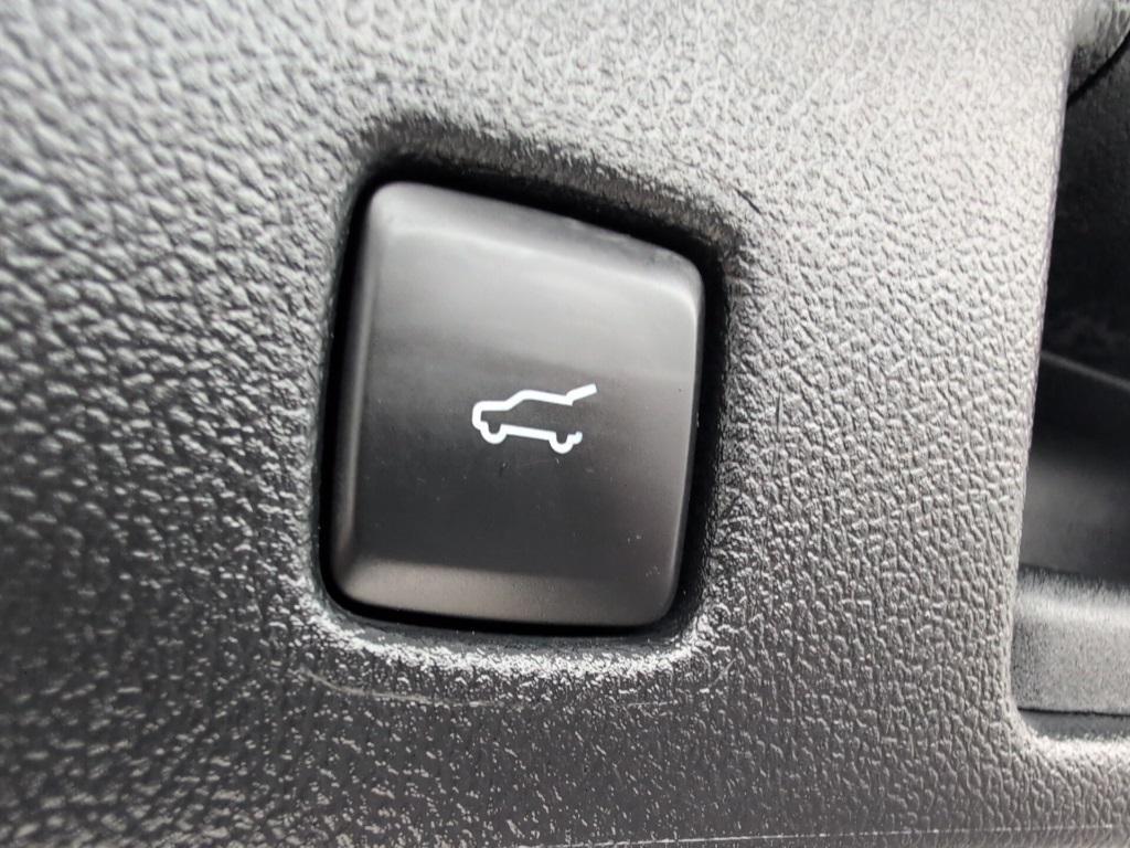 used 2025 Ford Escape car, priced at $28,600