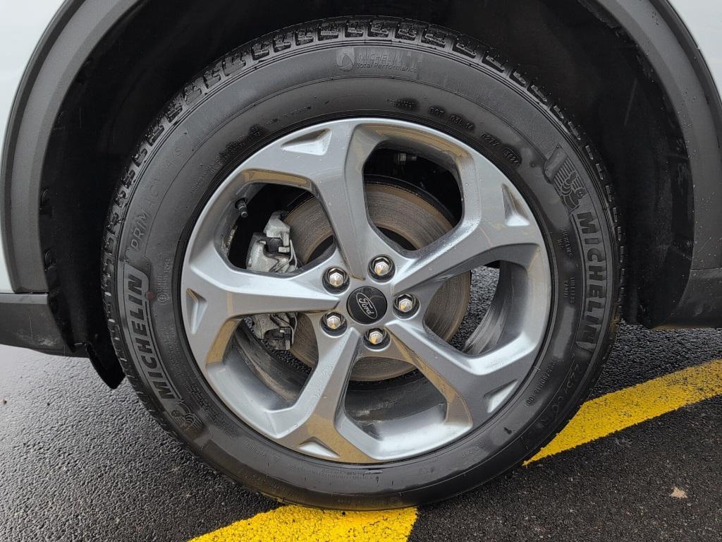 used 2025 Ford Escape car, priced at $28,600