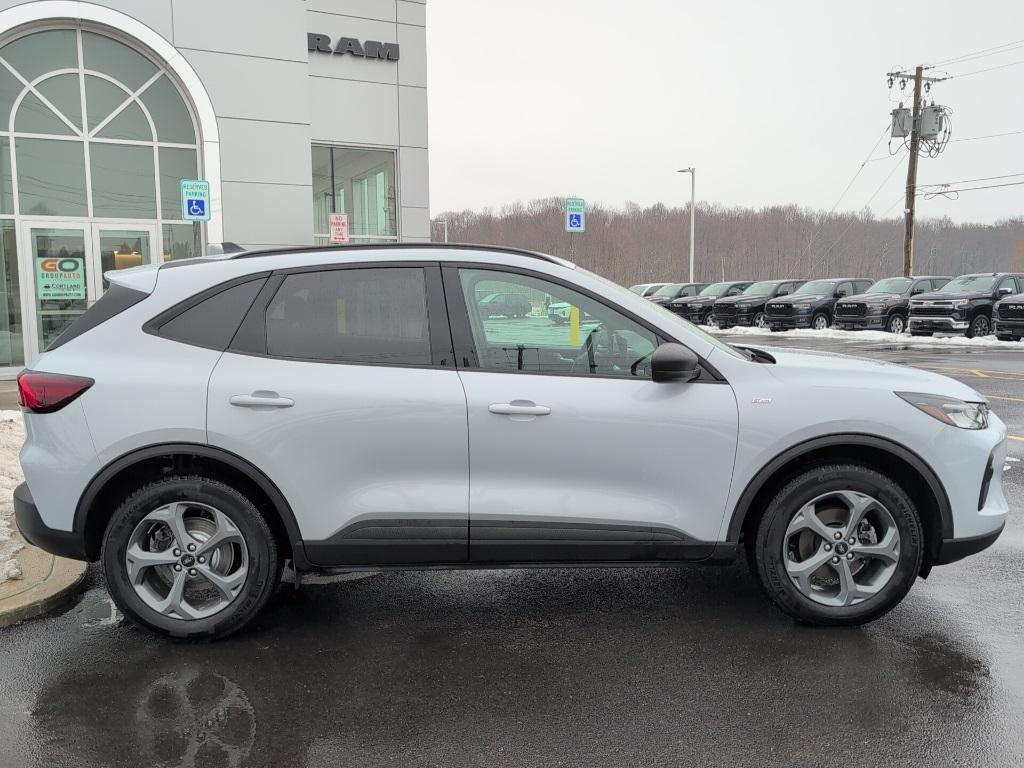 used 2025 Ford Escape car, priced at $28,600