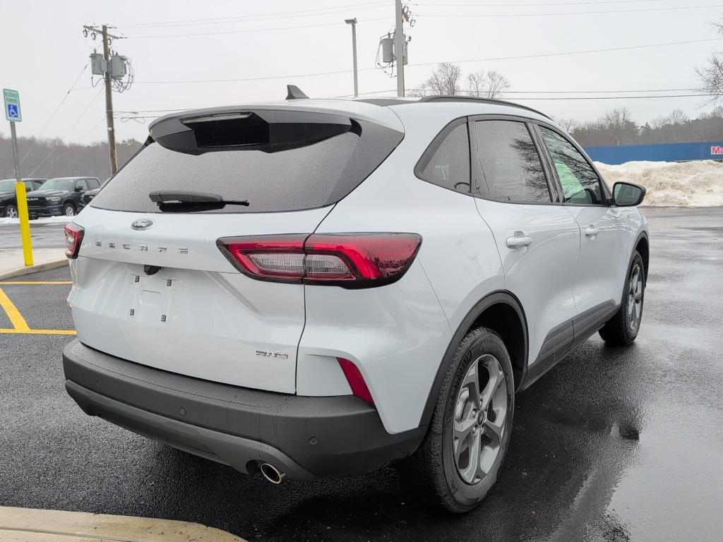 used 2025 Ford Escape car, priced at $28,600
