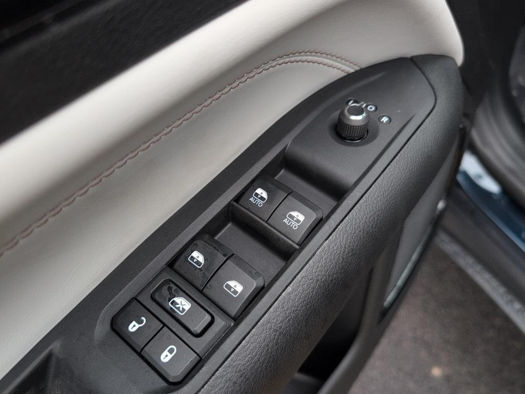 new 2026 Jeep Compass car, priced at $35,481