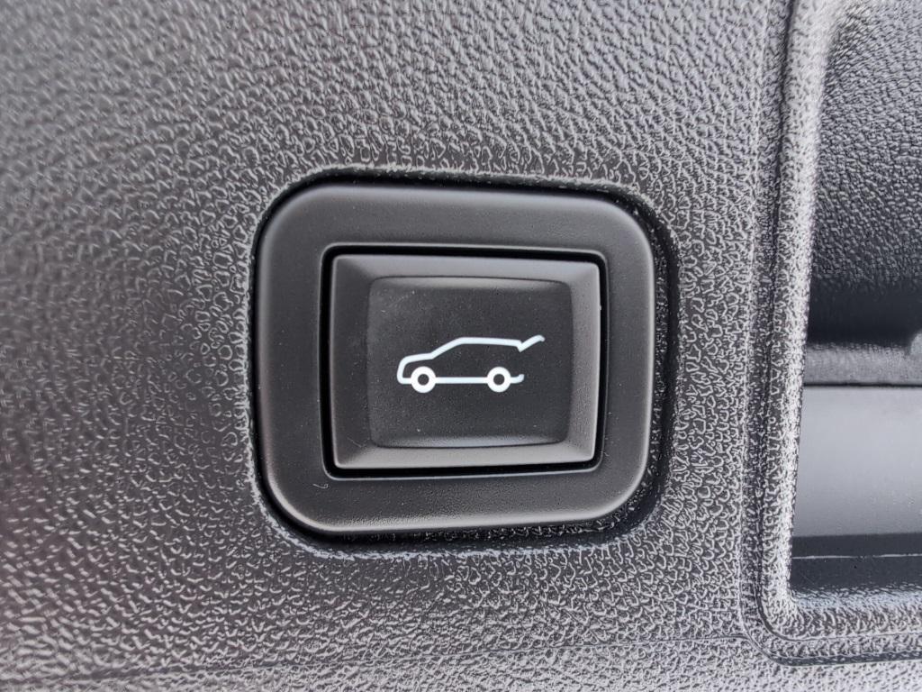 used 2024 GMC Terrain car, priced at $28,900