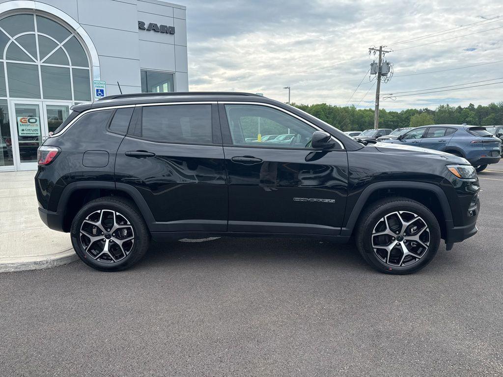 new 2026 Jeep Compass car, priced at $35,815