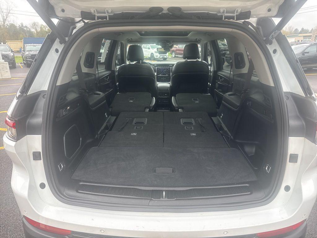 used 2023 Jeep Grand Cherokee L car, priced at $35,696