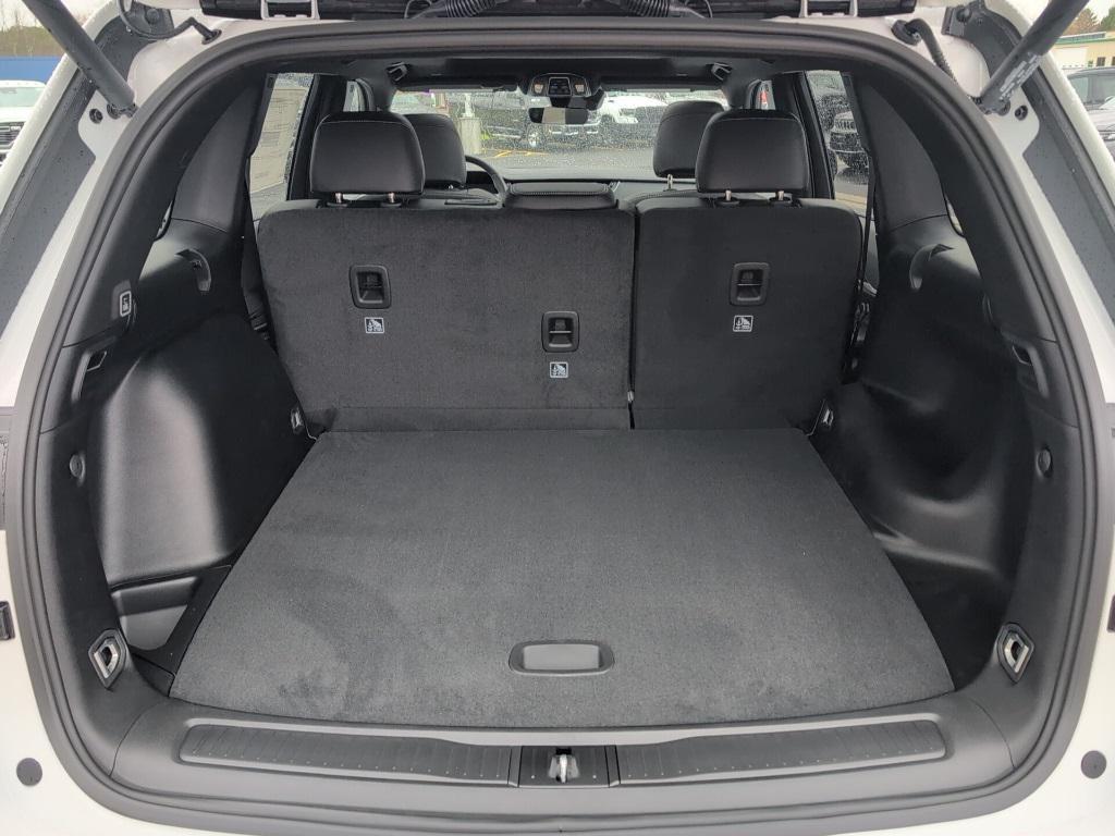 new 2025 Jeep Grand Cherokee car, priced at $47,300