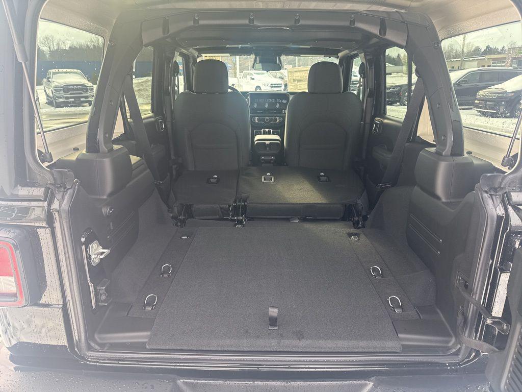 new 2026 Jeep Wrangler car, priced at $48,080