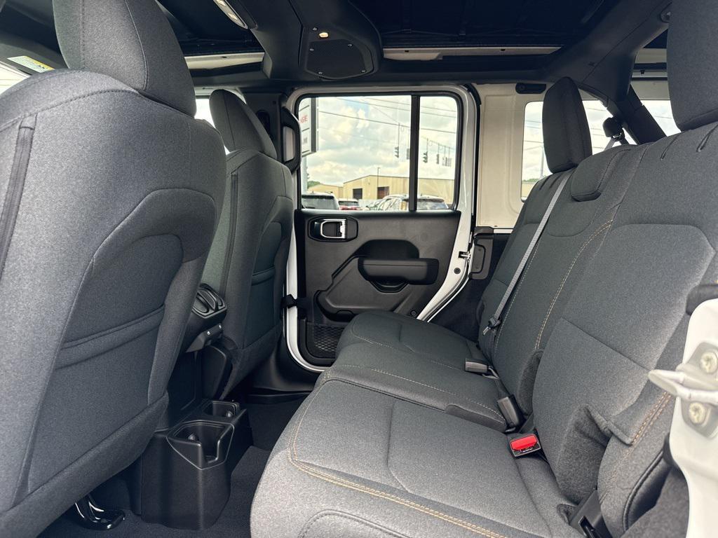 new 2025 Jeep Wrangler car, priced at $52,133