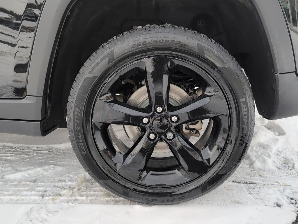 used 2023 Jeep Grand Cherokee car, priced at $33,700