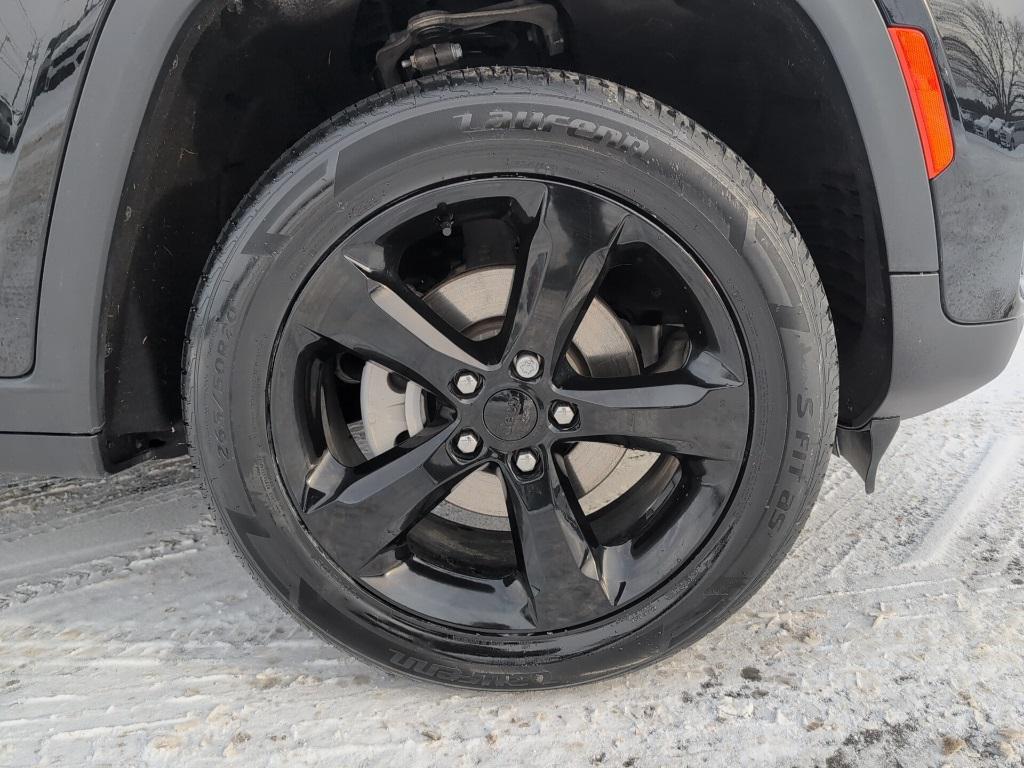 used 2023 Jeep Grand Cherokee car, priced at $33,700