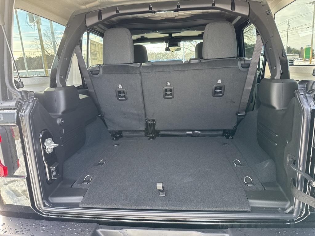 new 2025 Jeep Wrangler car, priced at $48,911