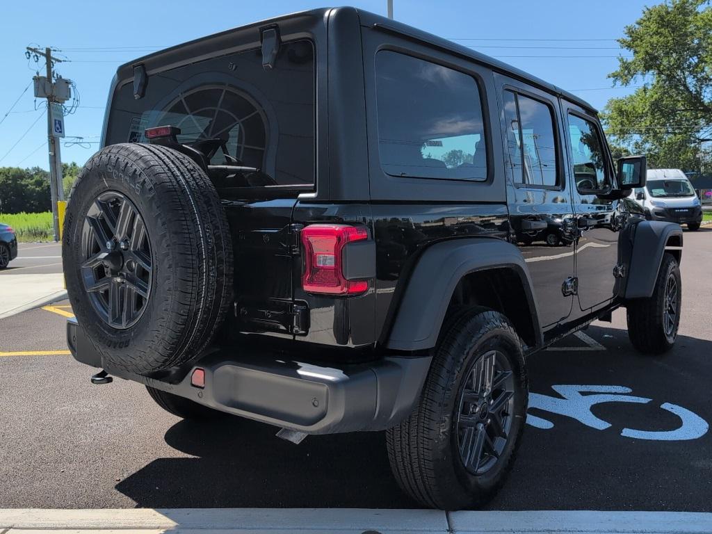 new 2025 Jeep Wrangler car, priced at $48,911