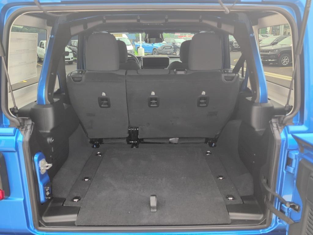 new 2025 Jeep Wrangler car, priced at $52,669