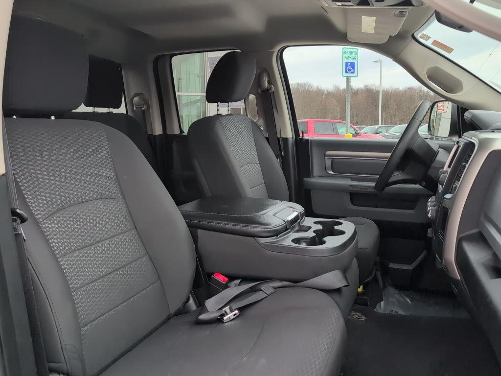 used 2019 Ram 1500 Classic car, priced at $29,300