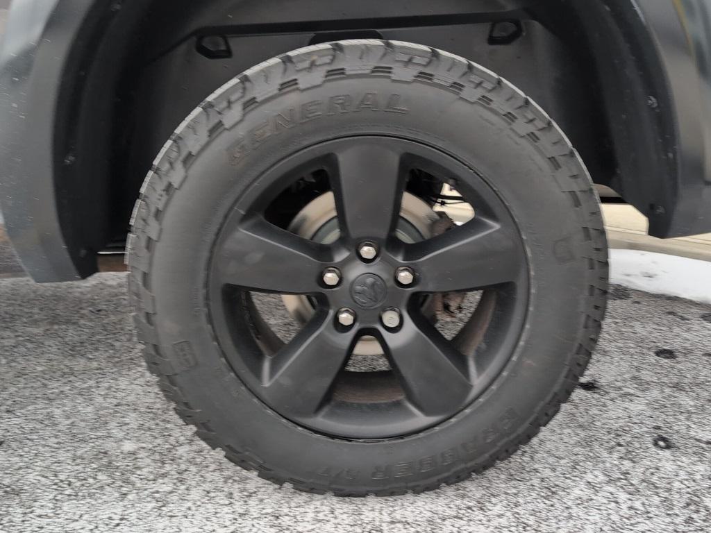 used 2019 Ram 1500 Classic car, priced at $27,600