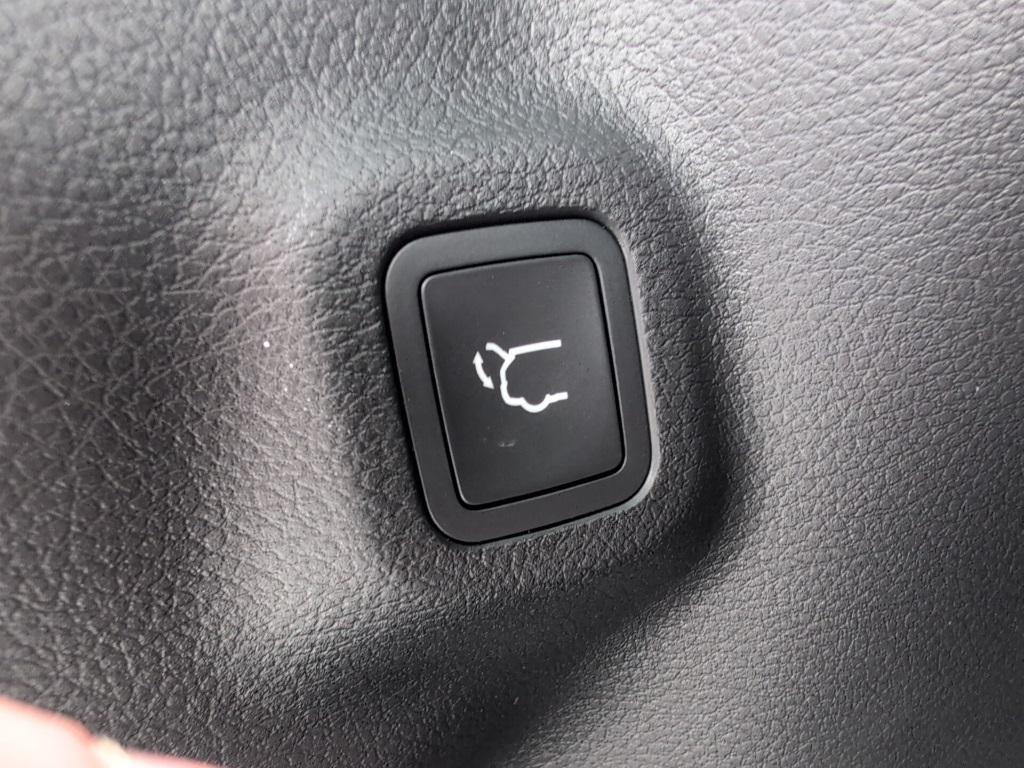 new 2026 Jeep Compass car, priced at $37,105