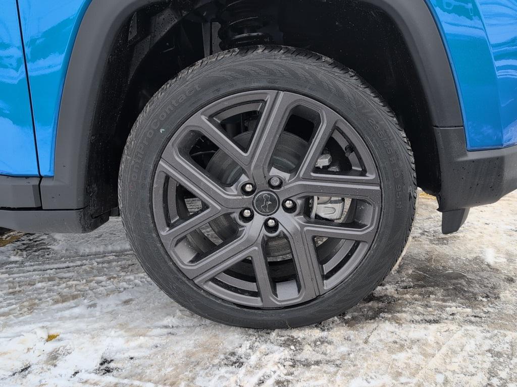 new 2026 Jeep Compass car, priced at $37,105