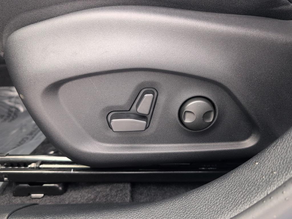 new 2026 Jeep Compass car, priced at $37,105