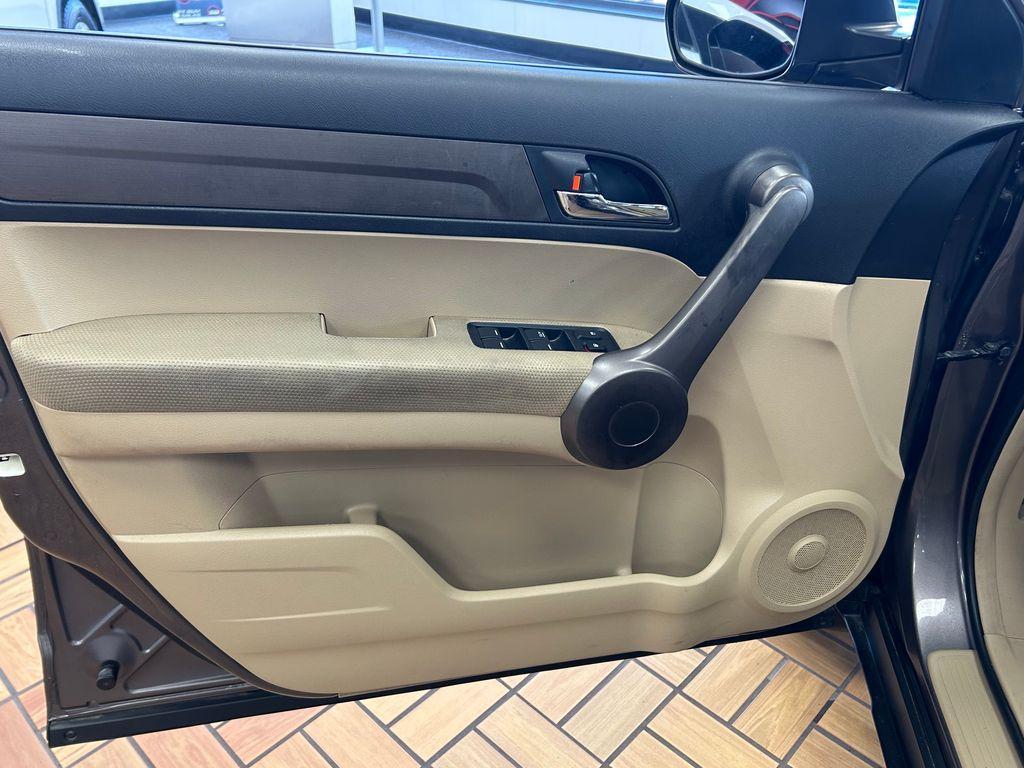 used 2009 Honda CR-V car, priced at $10,333